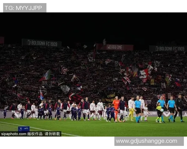 布冯对足球明星的热爱源于何处探寻他与足球的深厚情感与执着追求