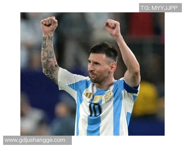 全球足球明星排行榜前五名揭晓谁将成为足坛新传奇