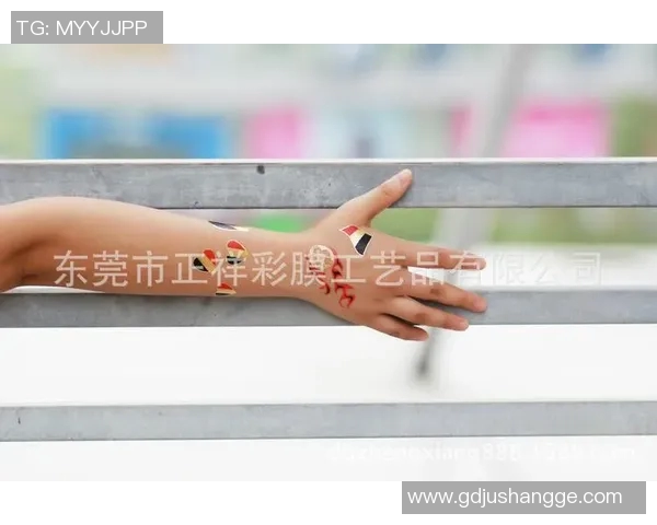 足球明星人纹身贴的魅力与个性展现让你成为球场焦点