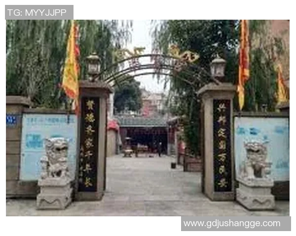 鼓浪屿足球明星蜡像馆探秘体验之旅尽享足球文化魅力与艺术结合的奇妙时刻